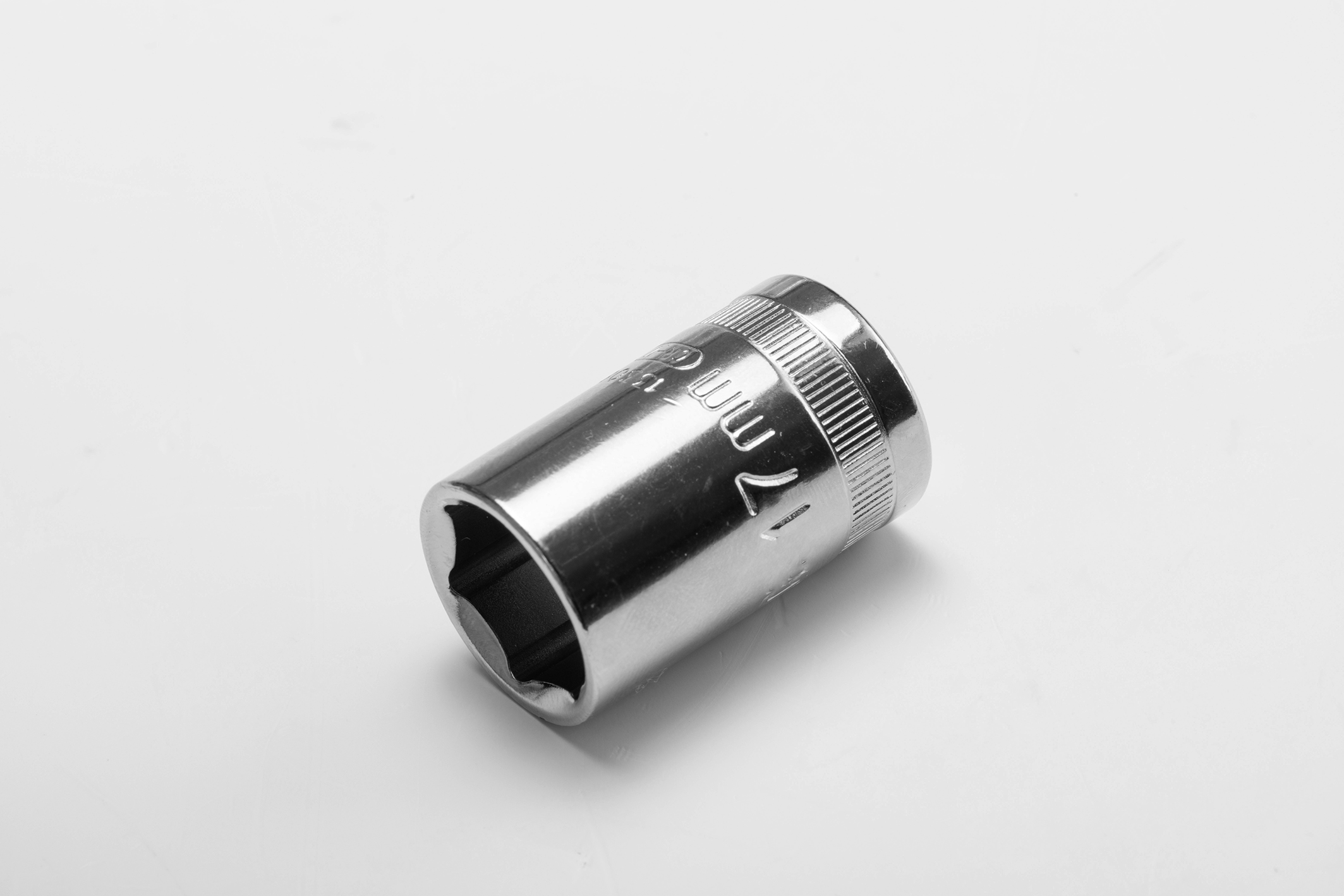 13304 世达 12.5MM系列6角套筒13MM 1盒6个